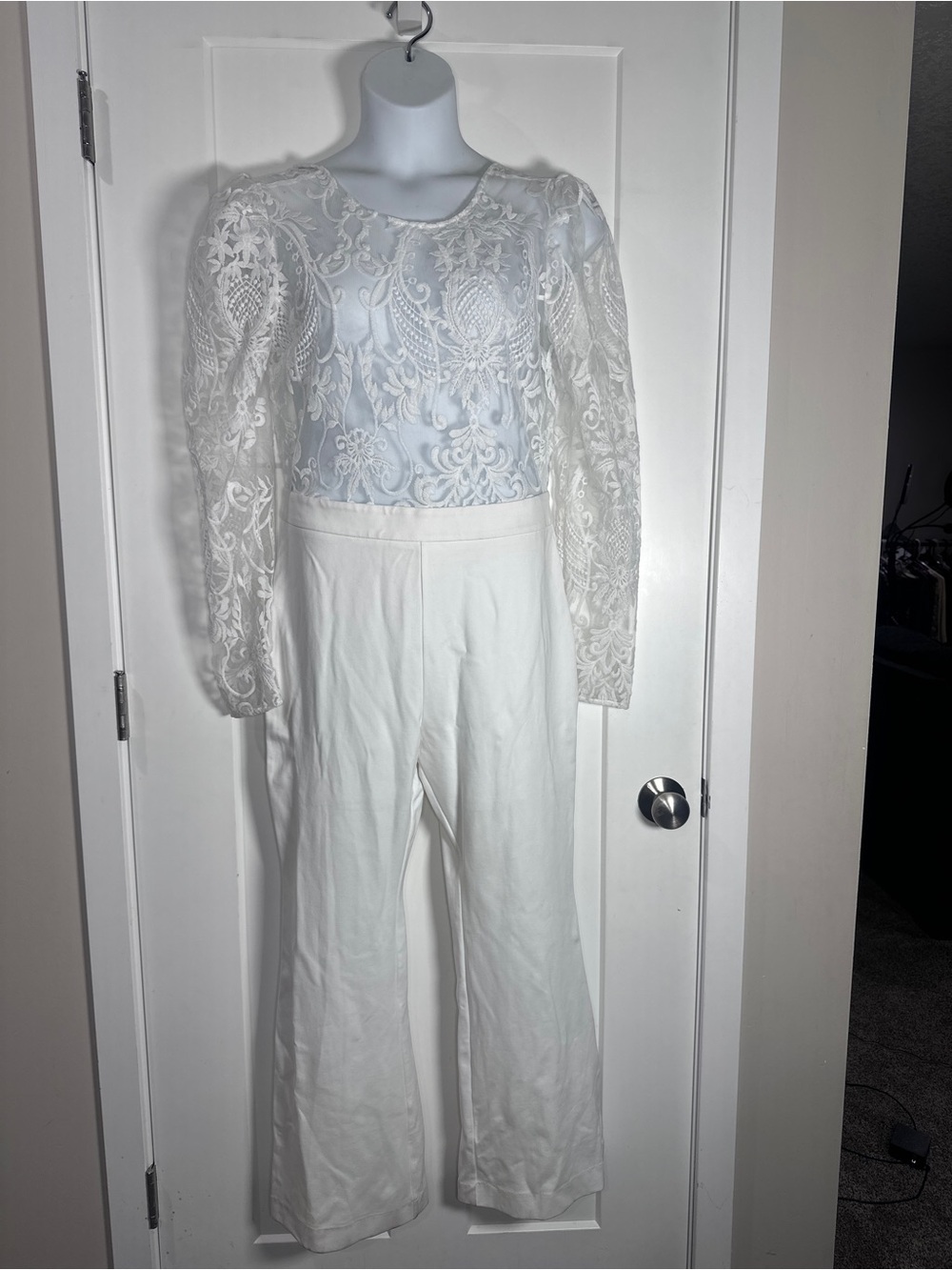 Anewsta NWT Elegant White Wide-Leg Lace Top Bodysuit Jumper for Women